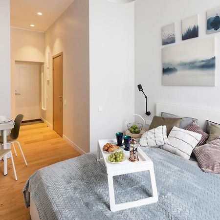 Modern Design Studio Apartment In Riga Center Exterior photo