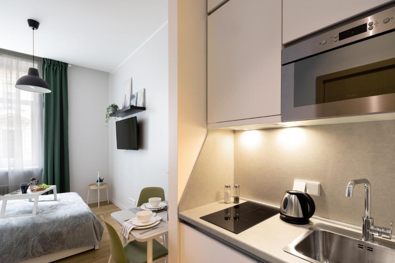 Modern Design Studio Apartment In Riga Center Exterior photo