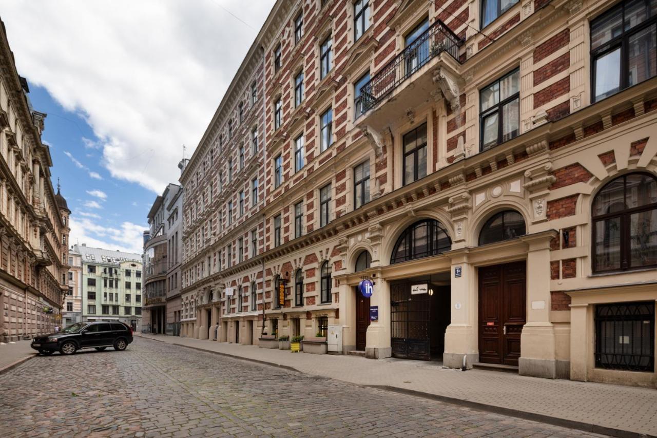 Modern Design Studio Apartment In Riga Center Exterior photo